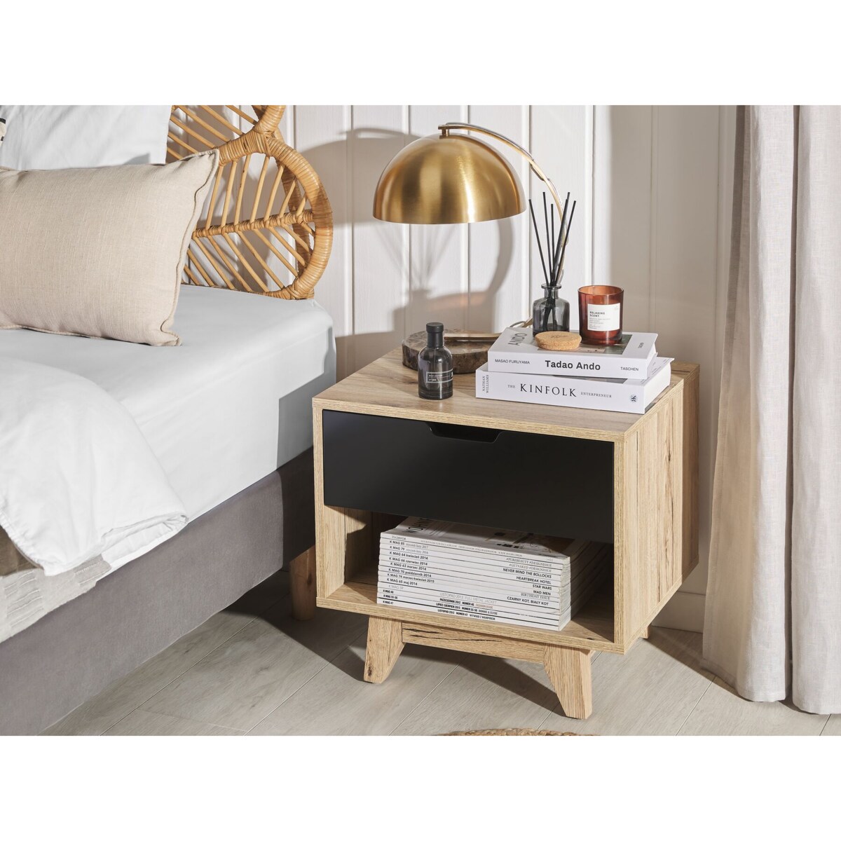 Szafka nocna jasne drewno z czarnym SPENCER