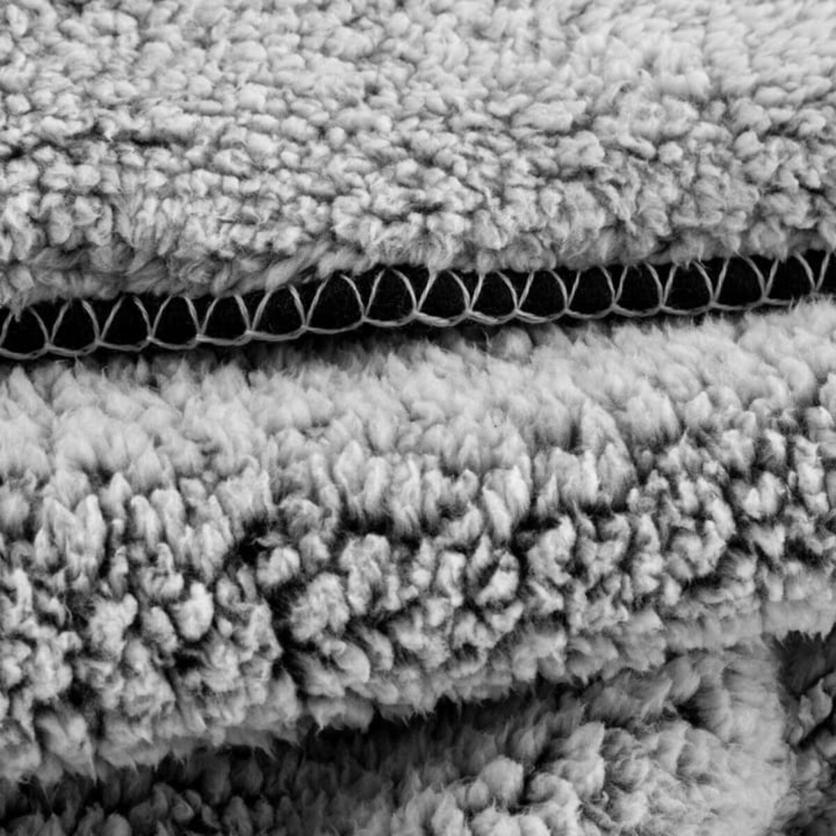 KOC KOALA CZARNY 70X160 NA FOTEL MIĘCIUTKI BARANEK