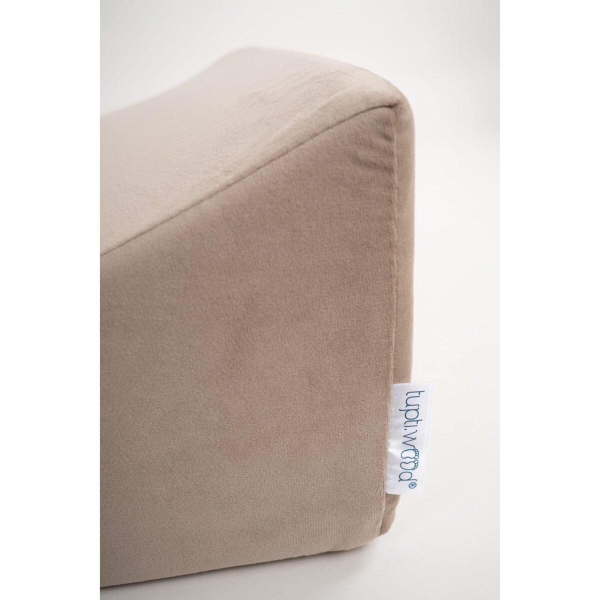 Spad - beżowy - element piankowego placu zabaw