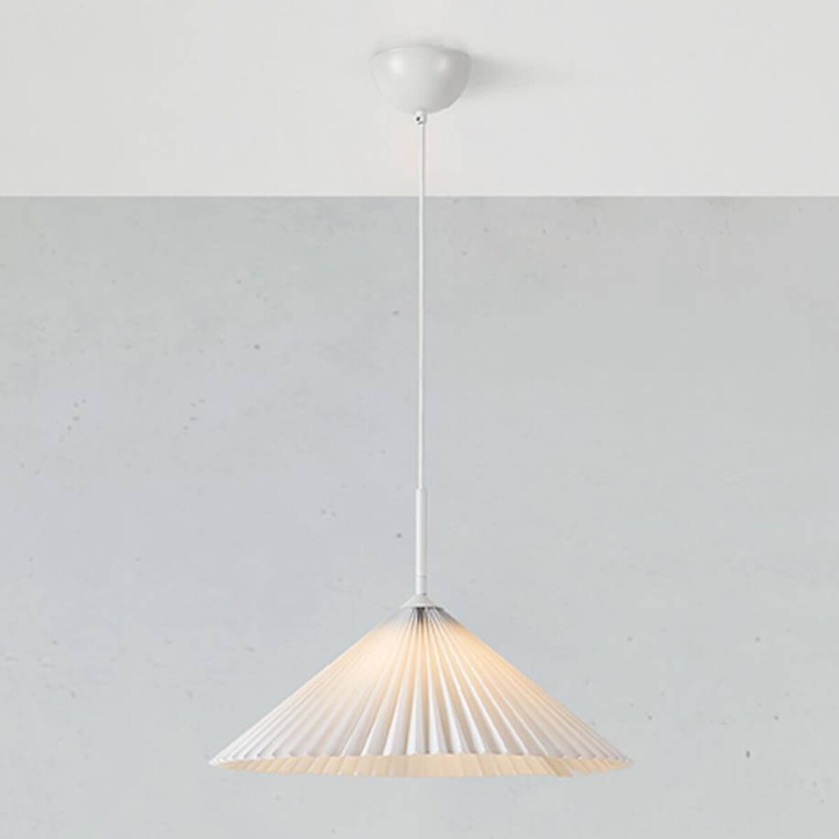 Materiałowa lampa zwieszana Plisado 108711 Markslojd biały