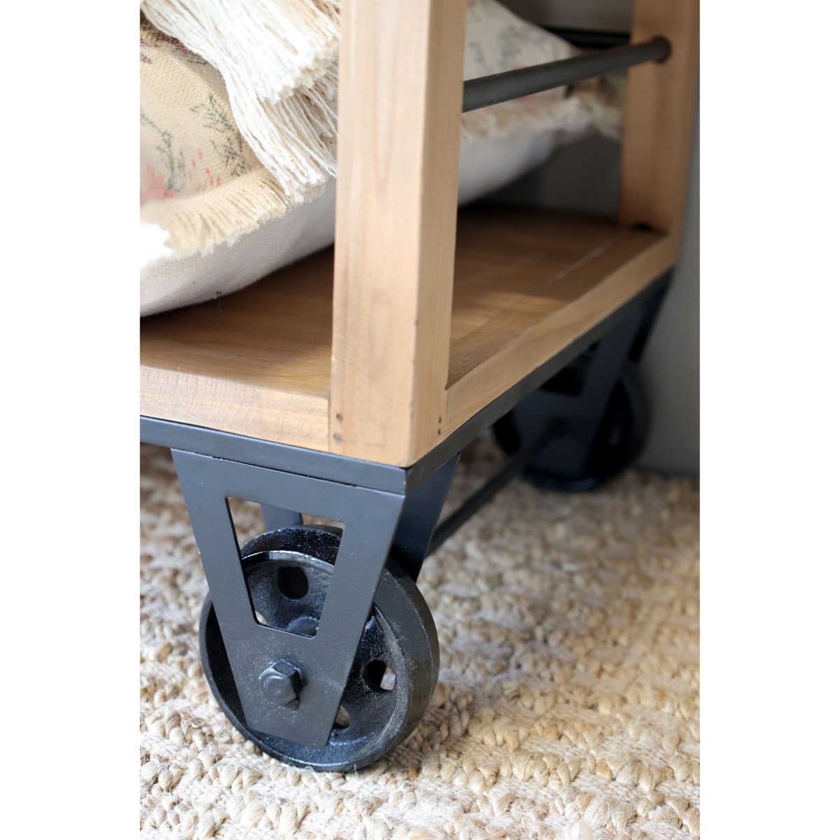 Postarzany regał na kółkach w stylu loftowym 157 cm