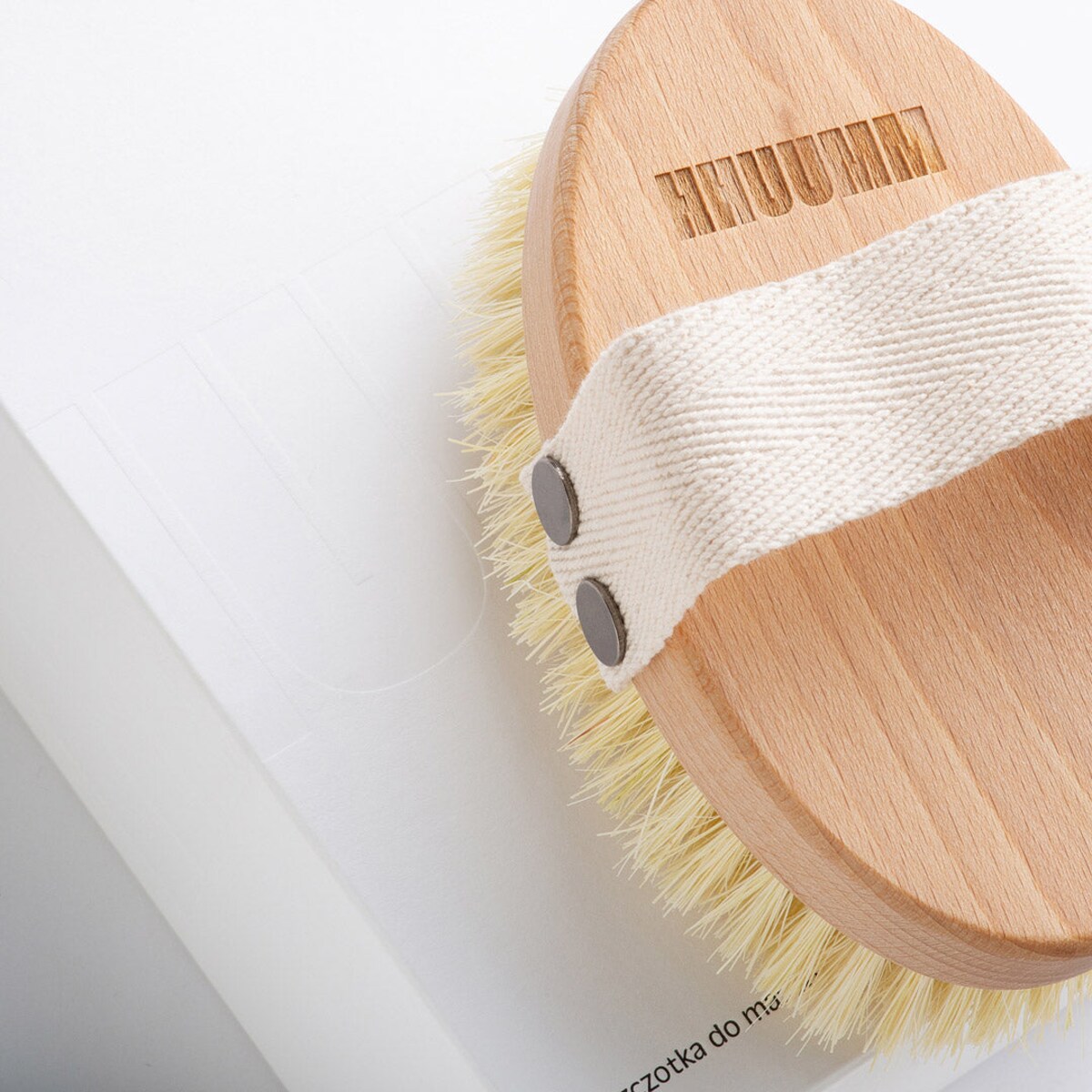 Szczotka do masażu ciała na sucho – włókno tampico, No.1P