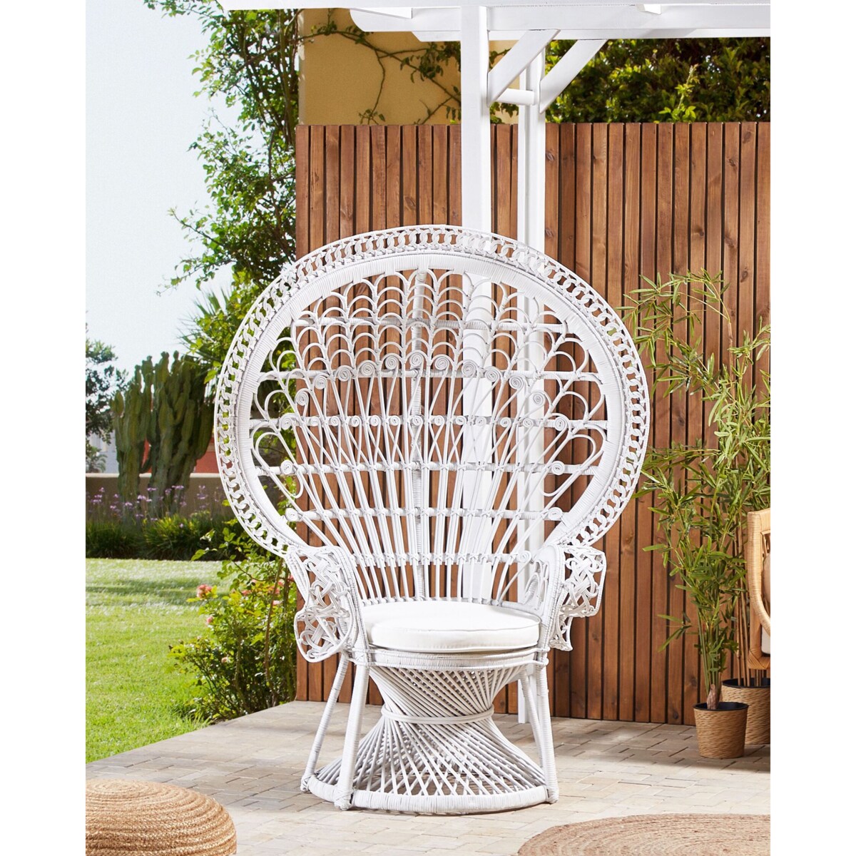 Fotel paw EMMANUELLE Rattan Biały