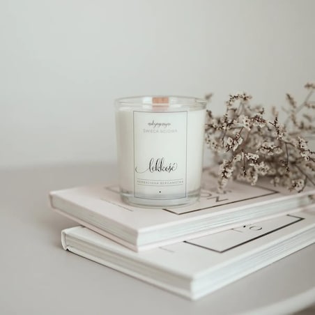 Świeca sojowa w szklance 180 ml - Lekkość HERBACIANA BERGAMOTKA