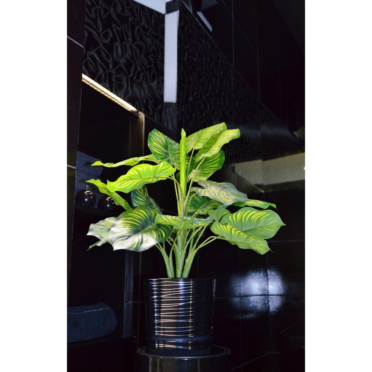 16 cm wzór CZARNA ZE SREBRNĄ NITKĄ Doniczka z podstawką glamour lustrzane srebrne paski połysk