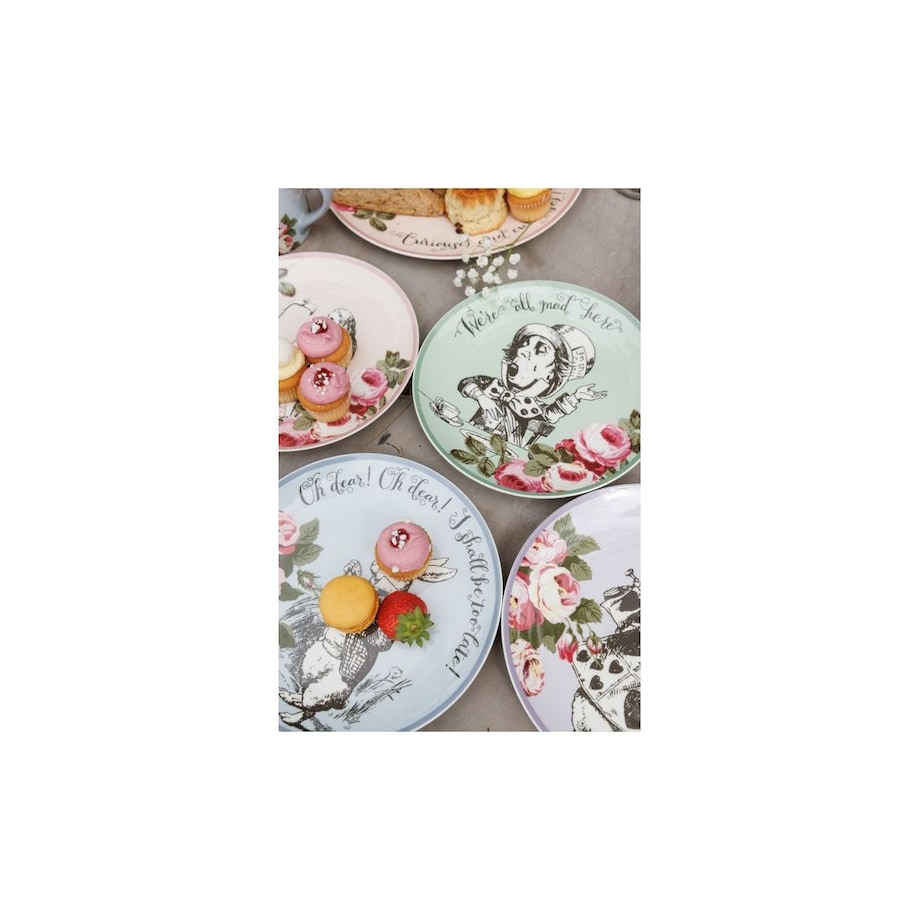 Komplet 4 talerzy porcelanowych Alicja w Krainie Czarów
