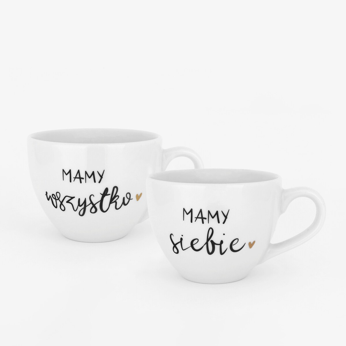 Zestaw 2 białych kubków porcelanowych 500 ml - motyw złotego serca z napisem Mamy wszystko, Mamy siebie dla par na walentynki