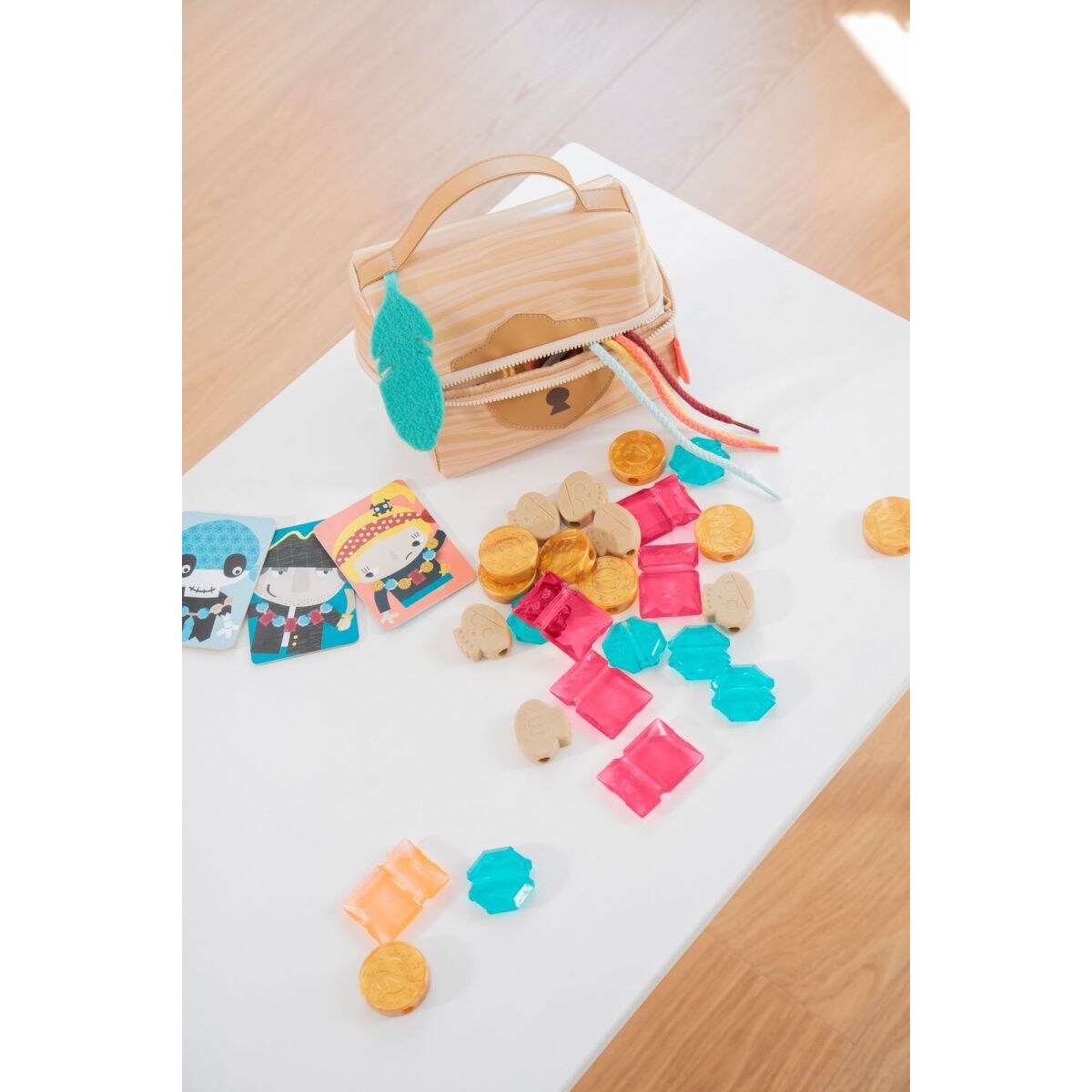 Zestaw do nawlekania - 32 elementy