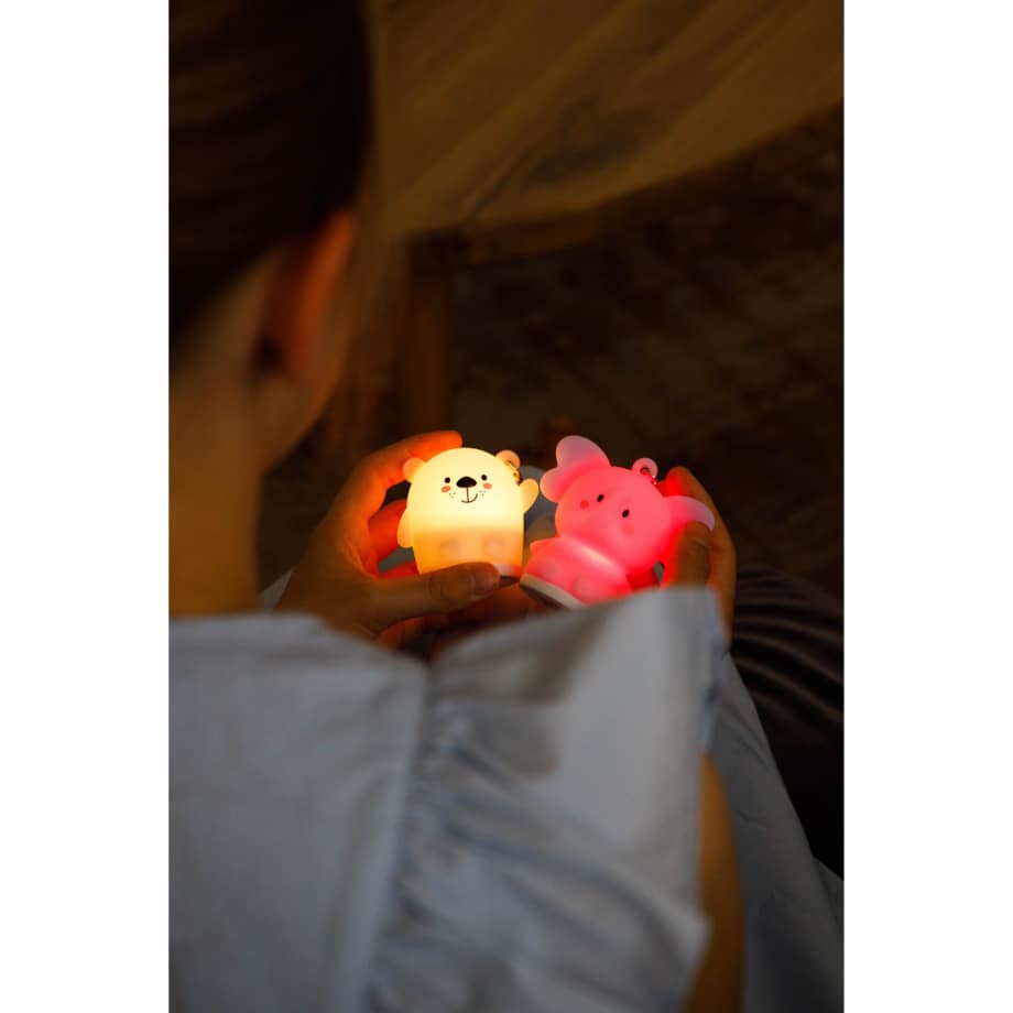 InnoGIO GIOkeyrings Bear GIO-150 Świecący Breloczek Miś 8 Kolorów