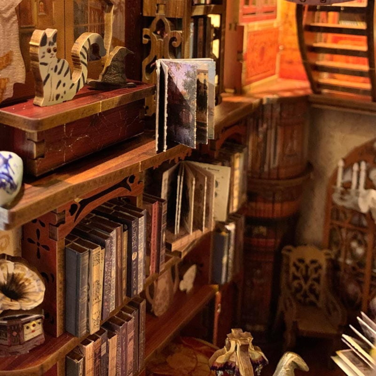 Miniaturowy domek Book Nook - Dziedzictwo czarodziejów - Joincon