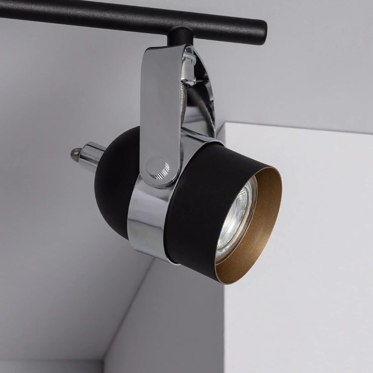 Regulowana lampa sufitowa Retro ABR-RRH-C-3XGU10 Abruzzo czarny srebrny