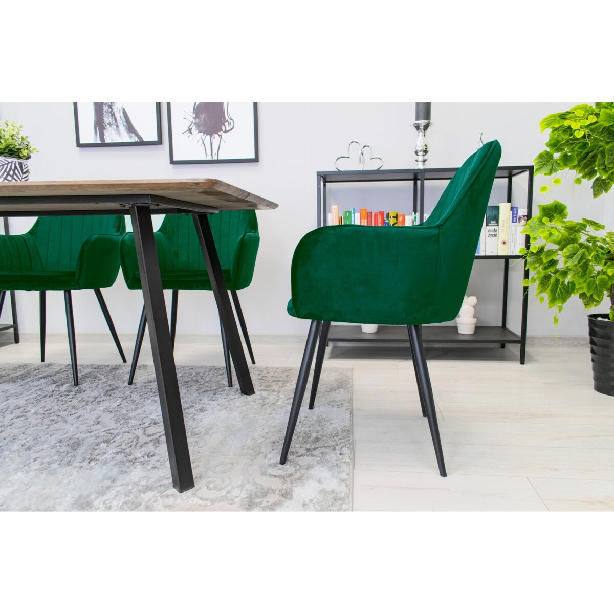 Krzesło Do Jadalni Kuchni Salonu Lugo - Aksamit Zielony / Nogi Czarne X 2