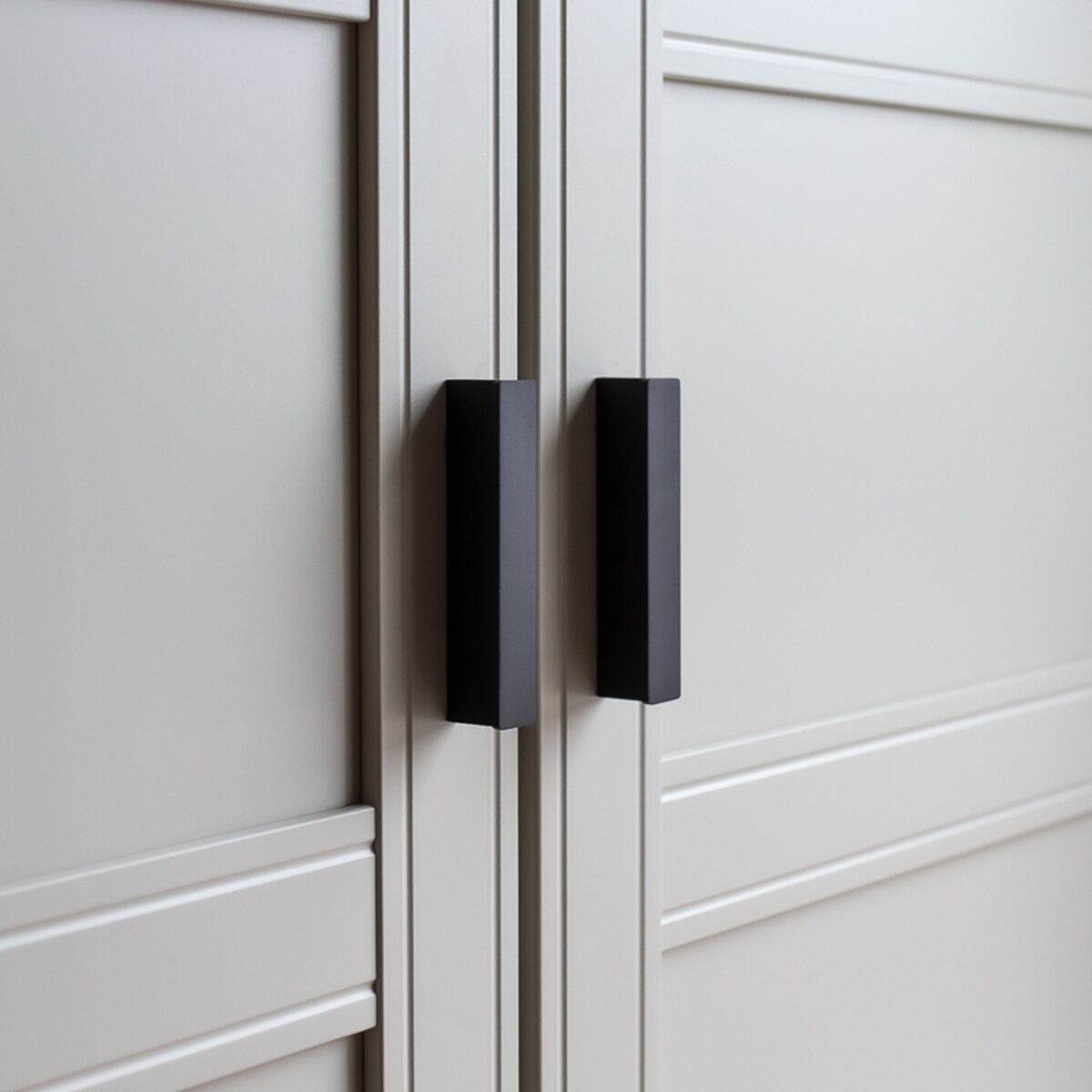 Uchwyt do mebli szafek szuflad meblowy czarny 100 mm