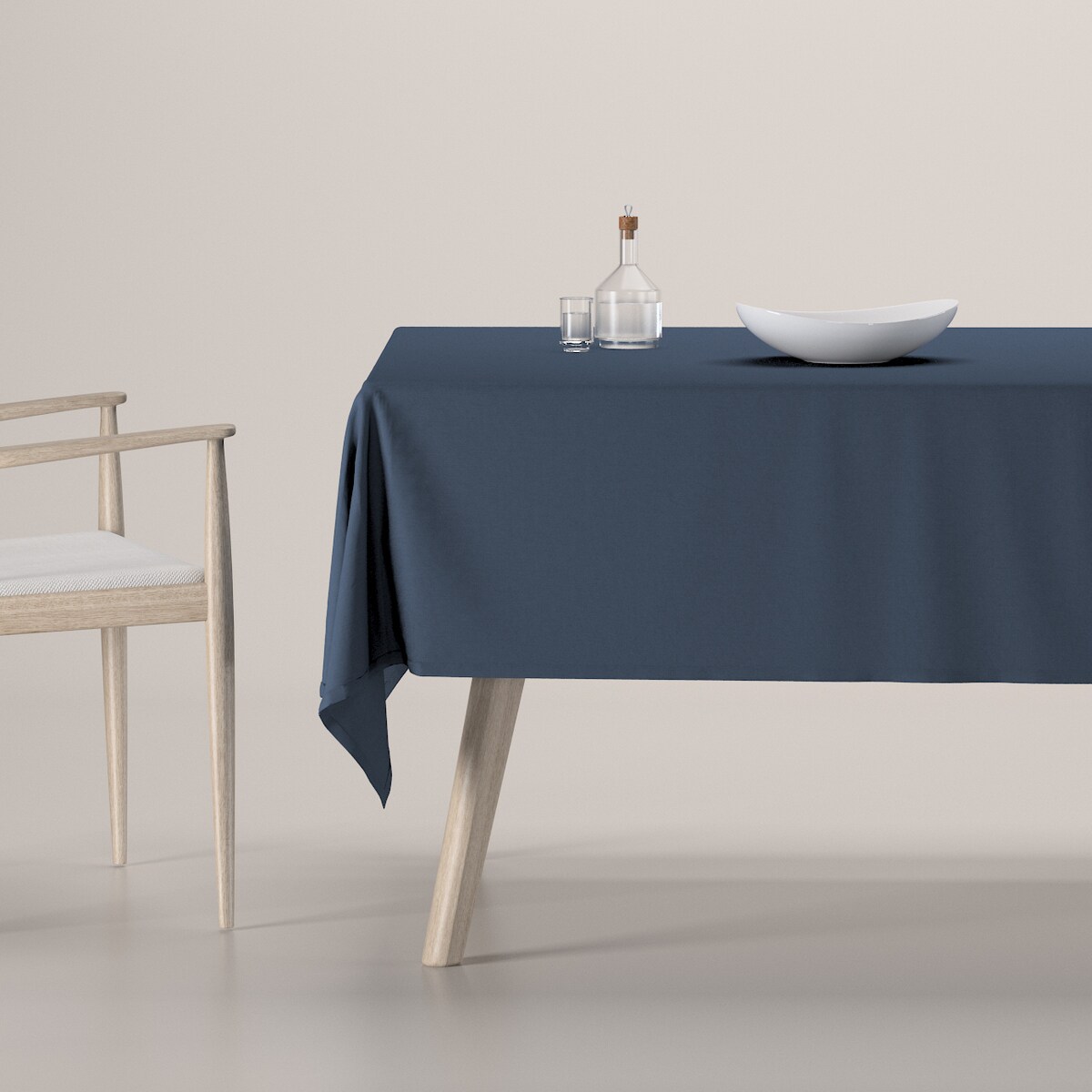 Obrus prostokątny 130 x 210 cm granatowy