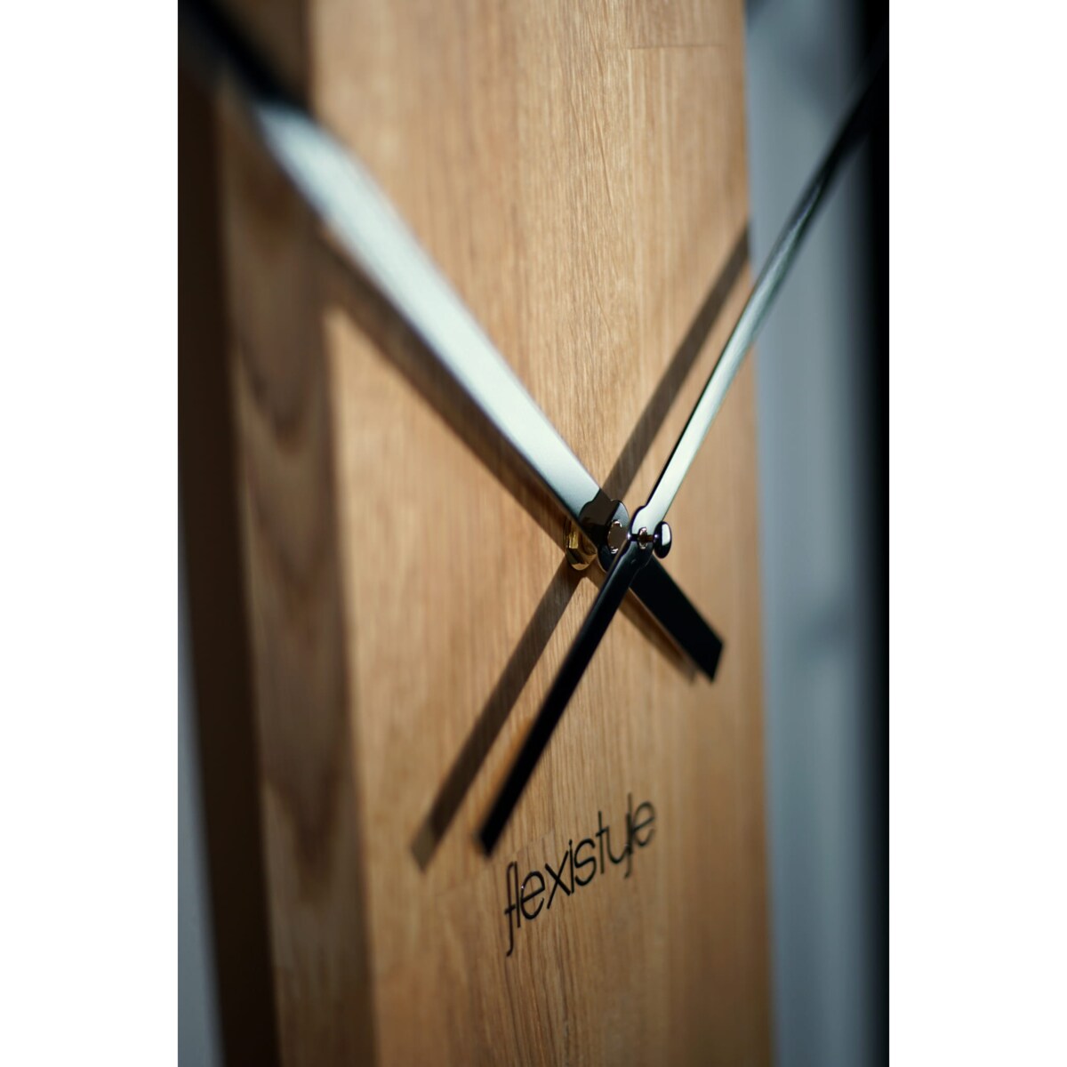 Zegar kwadratowy dębowy LOFT SQUARE metal 50cm