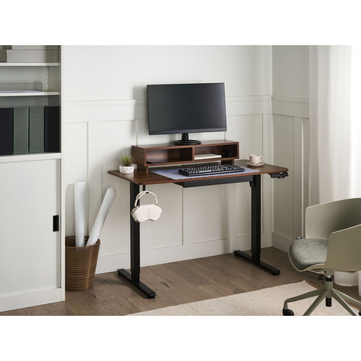 Biurko regulowane elektrycznie LUCAMA Brązowy/ czarny 120 cm 60 cm Z portem USB