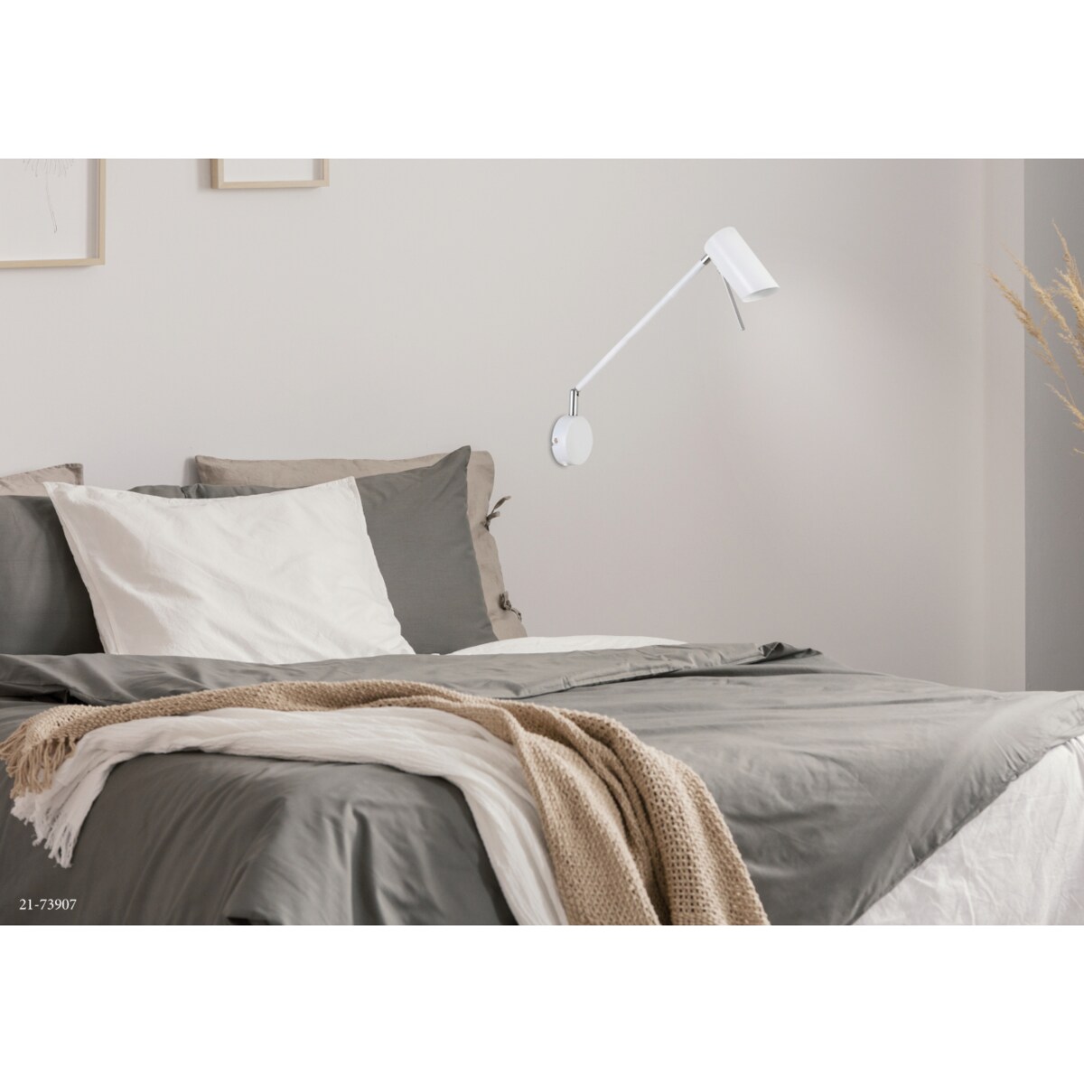 Kinkiet LAMPA ścienna MILLY 21-73907 Candellux metalowa OPRAWA reflektorek na wysięgniku regulowany biały