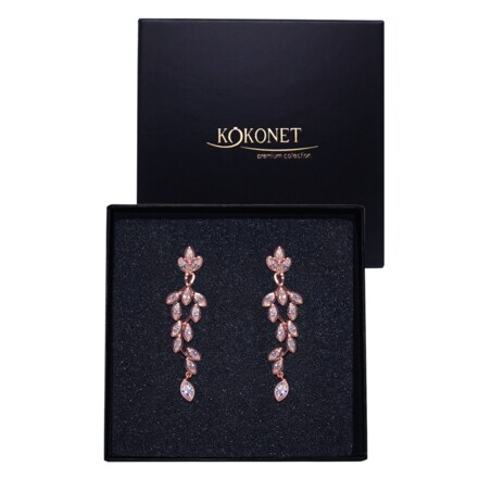 Różowe złoto lekkie wiszące kolczyki boho z cyrkoniami glamour delikatne