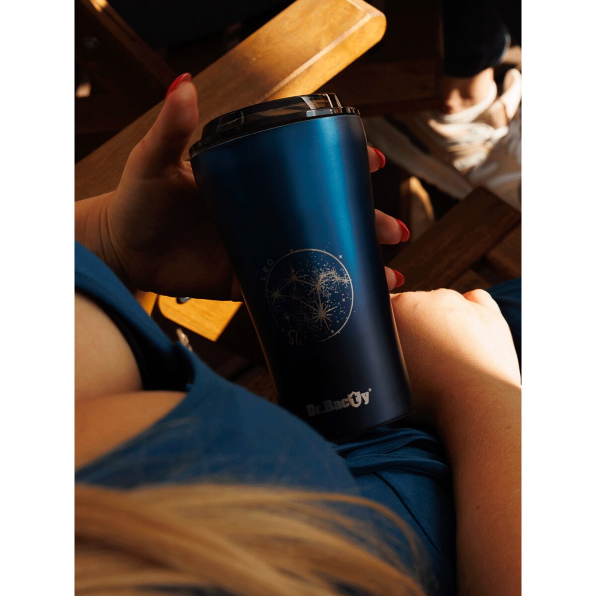 Kubek termiczny na kawę Dr.Bacty Apollo 2.0 "Lew" - 360 ml - Monaco Blue