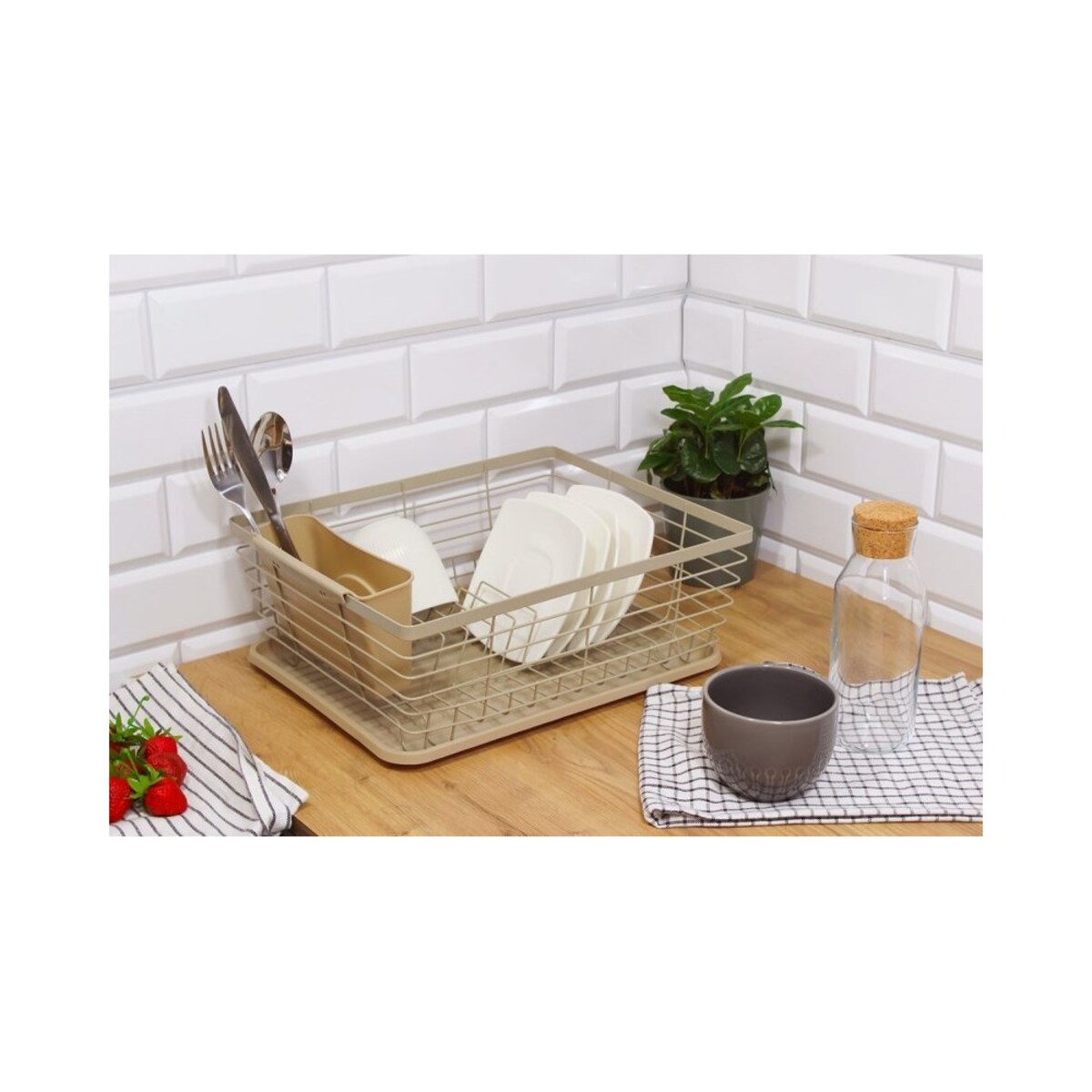 Brunbeste suszarka do naczyń z ociekaczem i tacą 63255