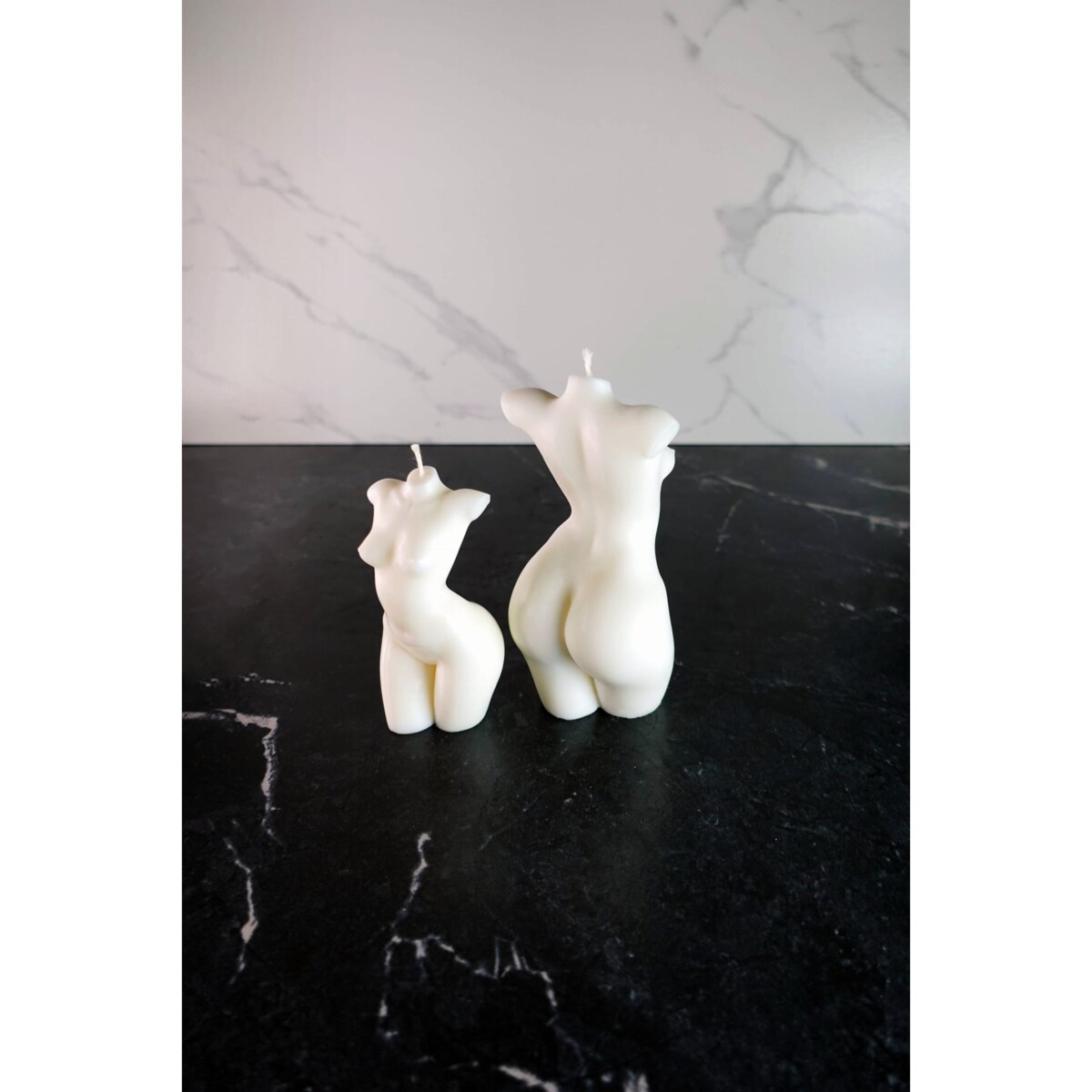 Świeca sojowa ciało kobiety Female II L, 140 g, INSPIRA