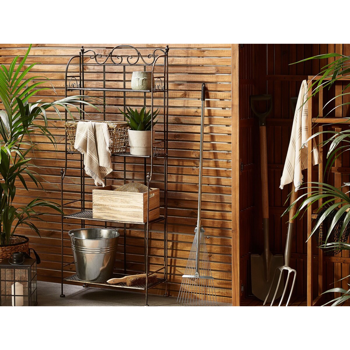 Regał ogrodowy metalowy 4 półki czarny ISERNIA