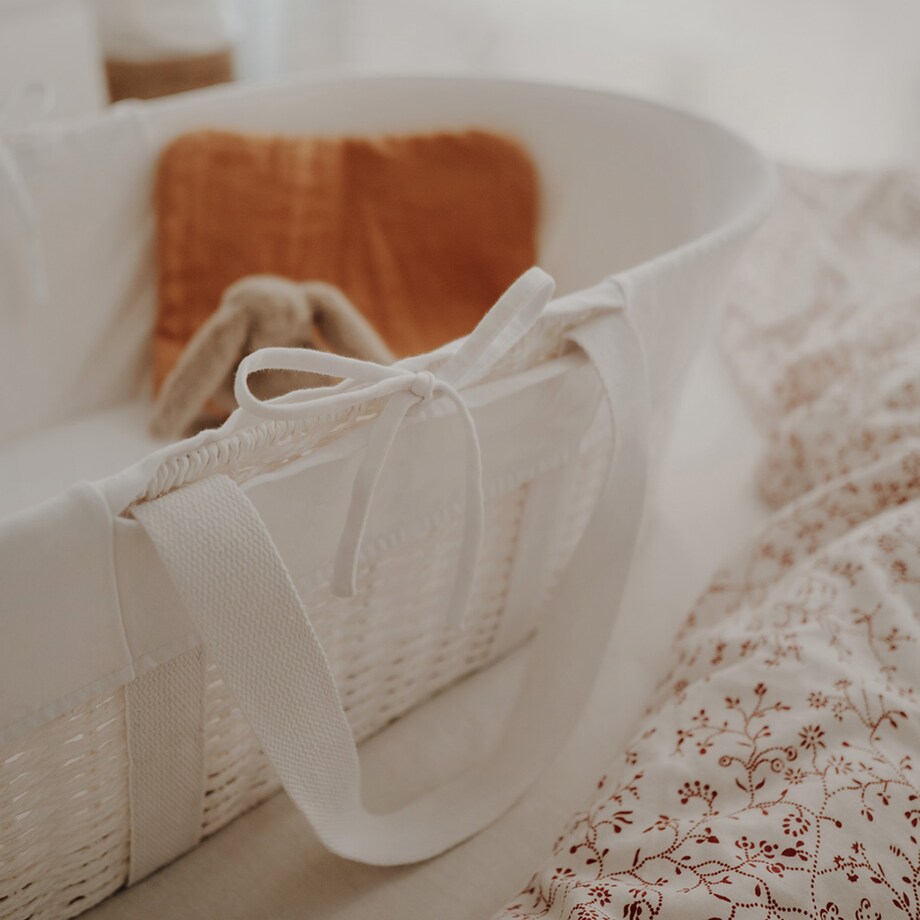 Pokrowiec na kosz Mojżesza - biały