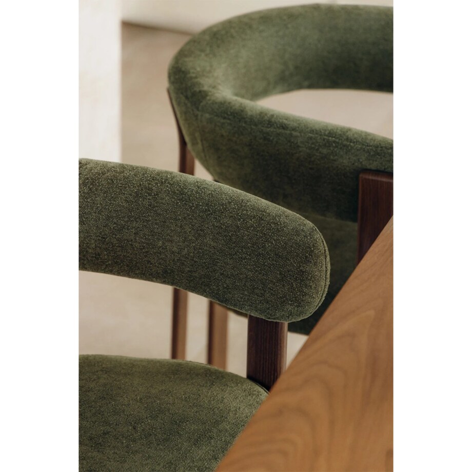 Krzesło z podłokietnikami tapicerowane Jolie, butelkowa zieleń