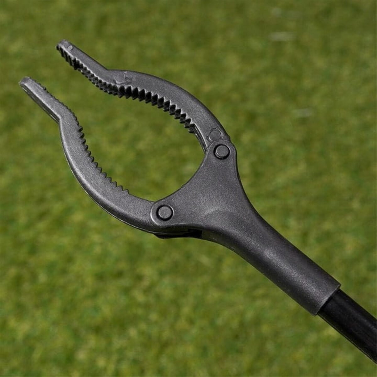 Chwytak do sprzątania zbierania śmieci liści 82 cm