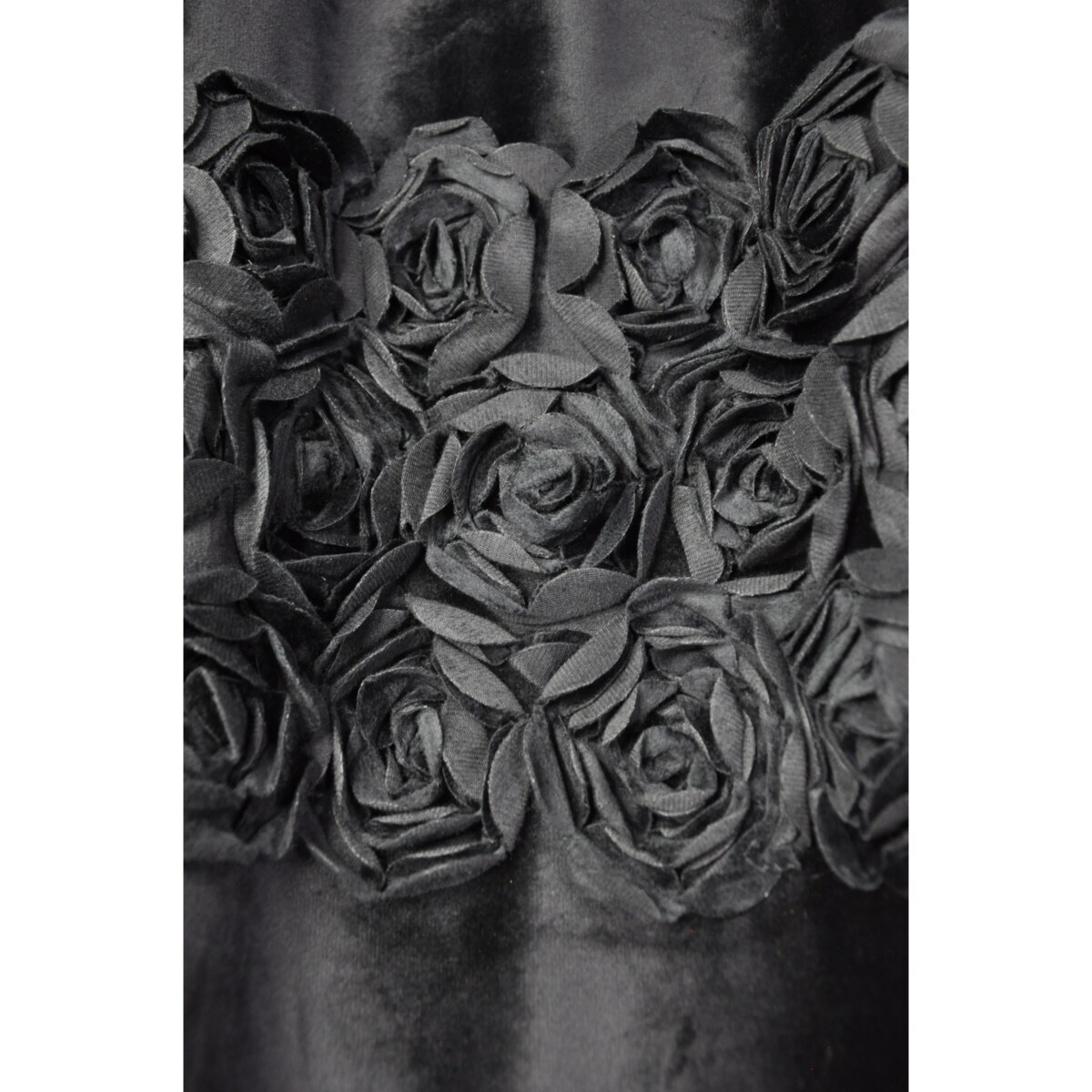 Zasłona welurowa "royal roses" z wyszywanymi różami 140x270 cm taśma | czarna