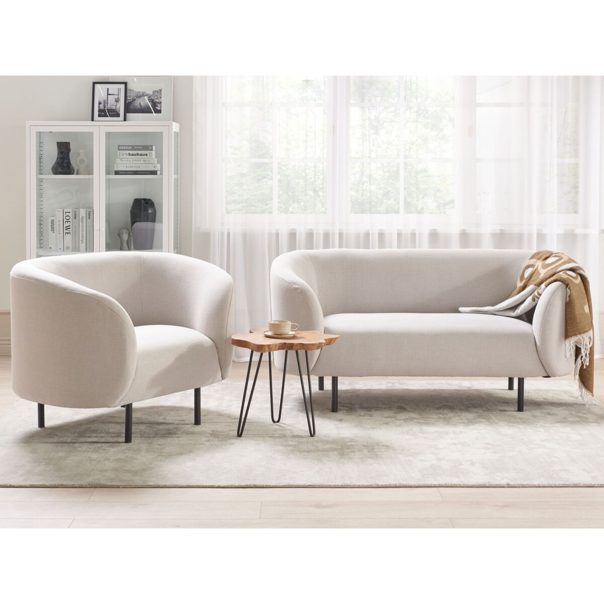 Sofa dwuosobowa tapicerowana beżowa LOEN
