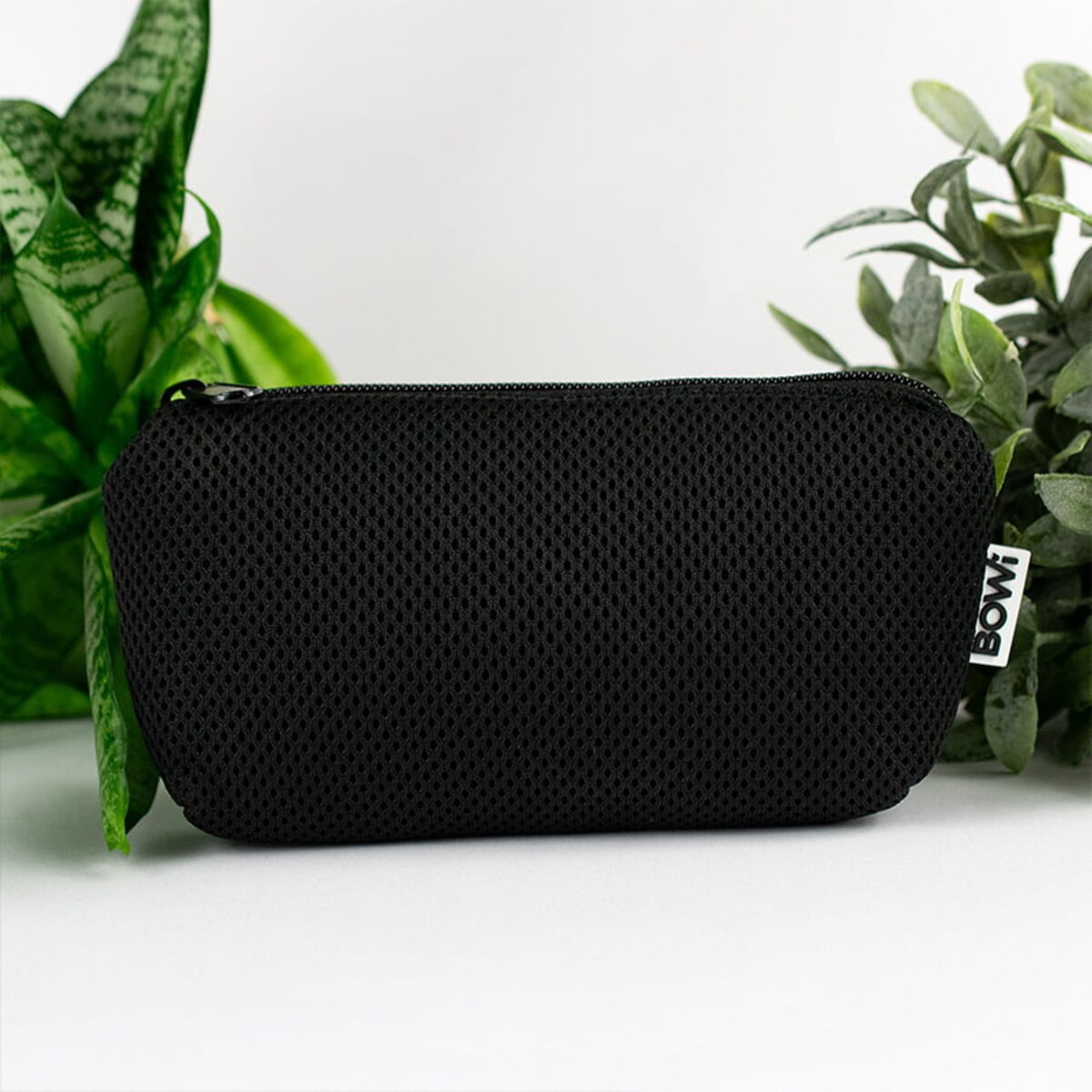 Mała kosmetyczka na zamek czarna 20x11 cm