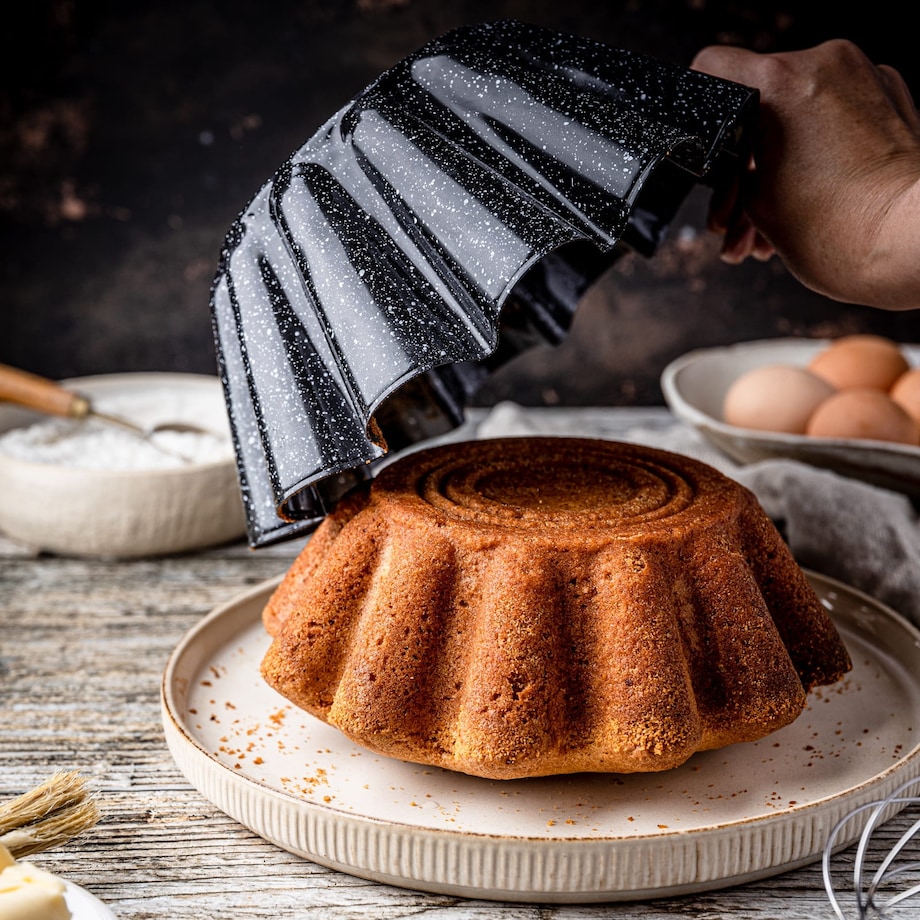 Forma do pieczenia ciasta babki z powłoką nieprzywieralną 23.5x9cm KLAUSBERG