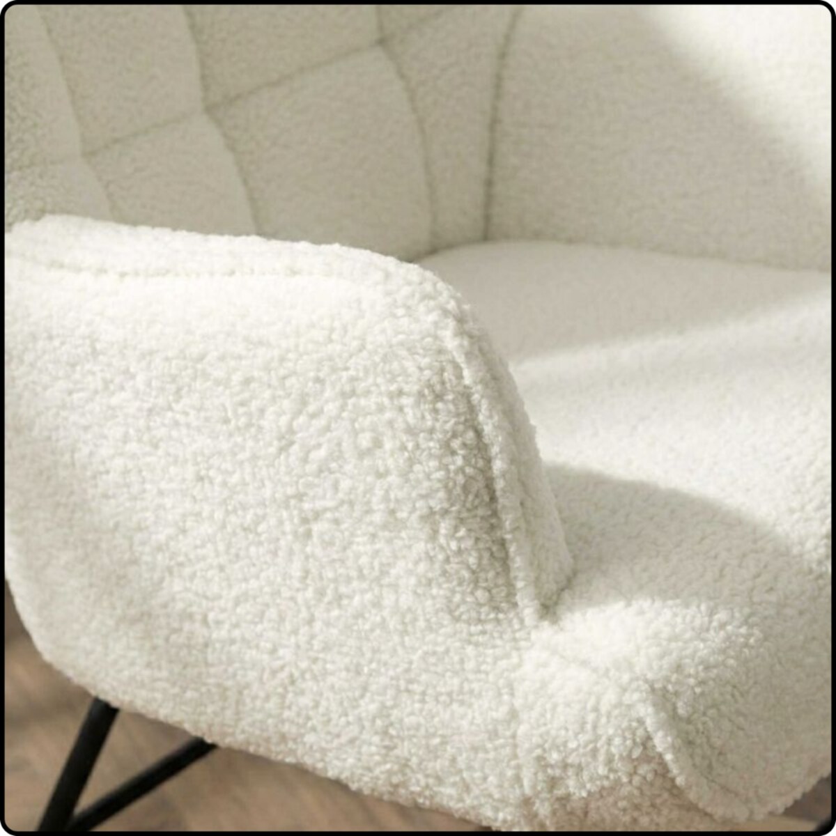 Fotel bujany tapicerowany baranek wygodny wypoczynkowy uszak salon beżowy