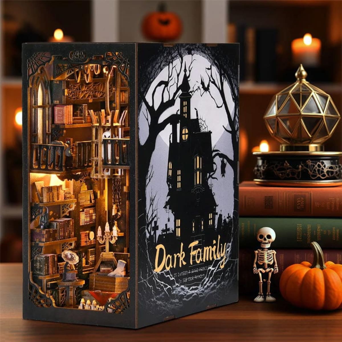 Miniaturowy domek Book Nook - Dracula family