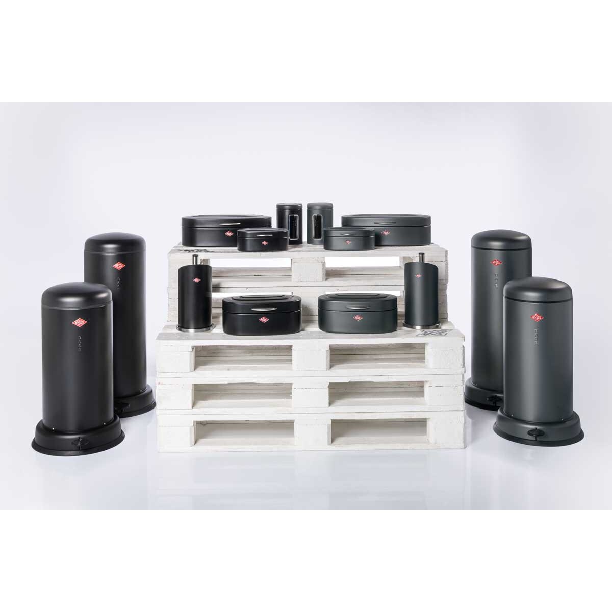 Pojemnik z okienkiem 2l CL czarny MATT Wesco