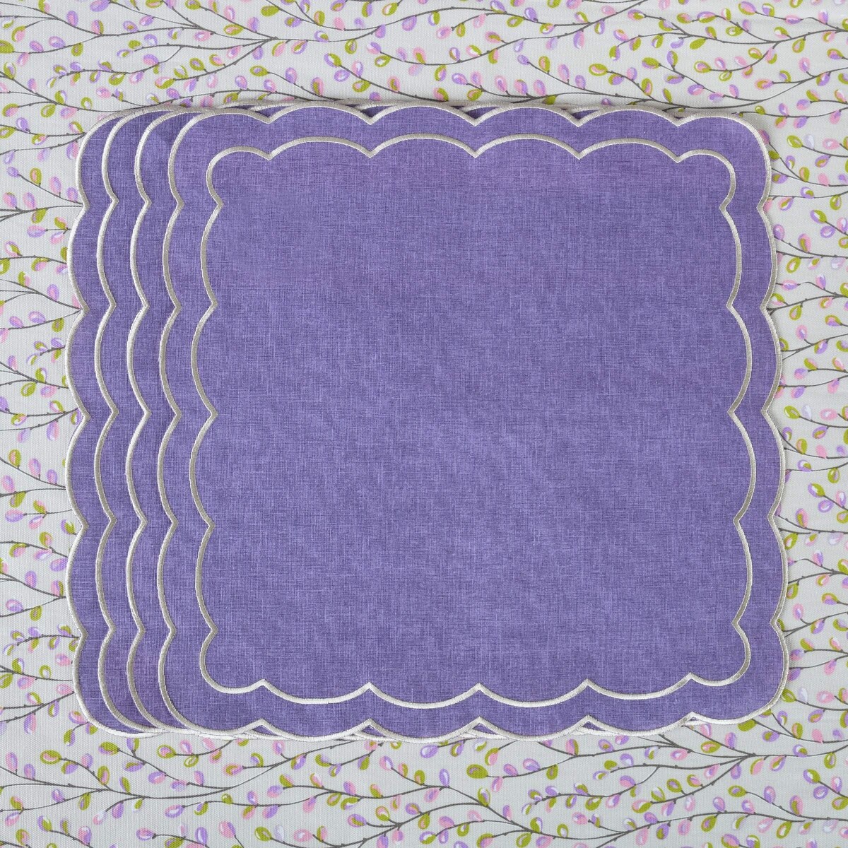 Haftowane serwetki Purple Petali - 4 sztuki