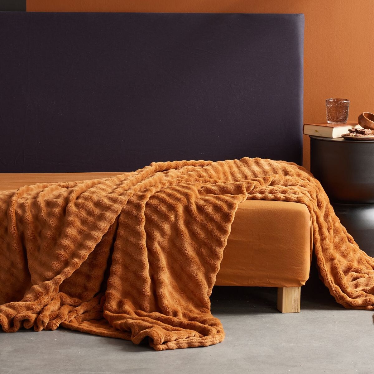 Koc z tłoczonym wzorem, 130 x 180 cm, DOUCELIN