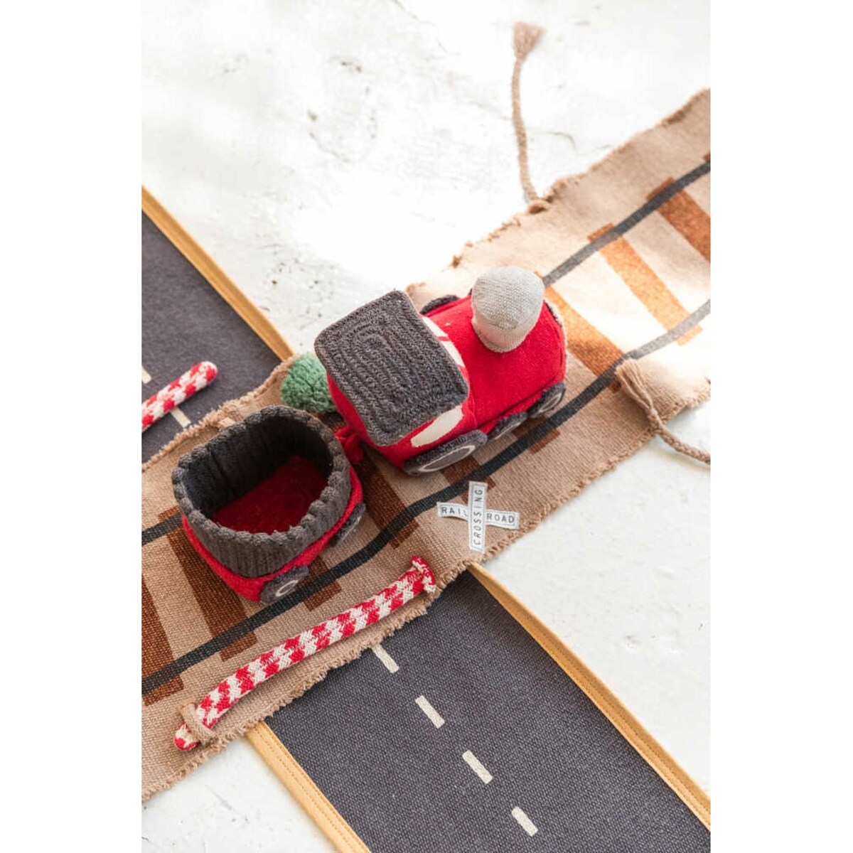 Ride&Roll Miękka Zabawka Pociąg z 4-metrową drogą Lorena Canals