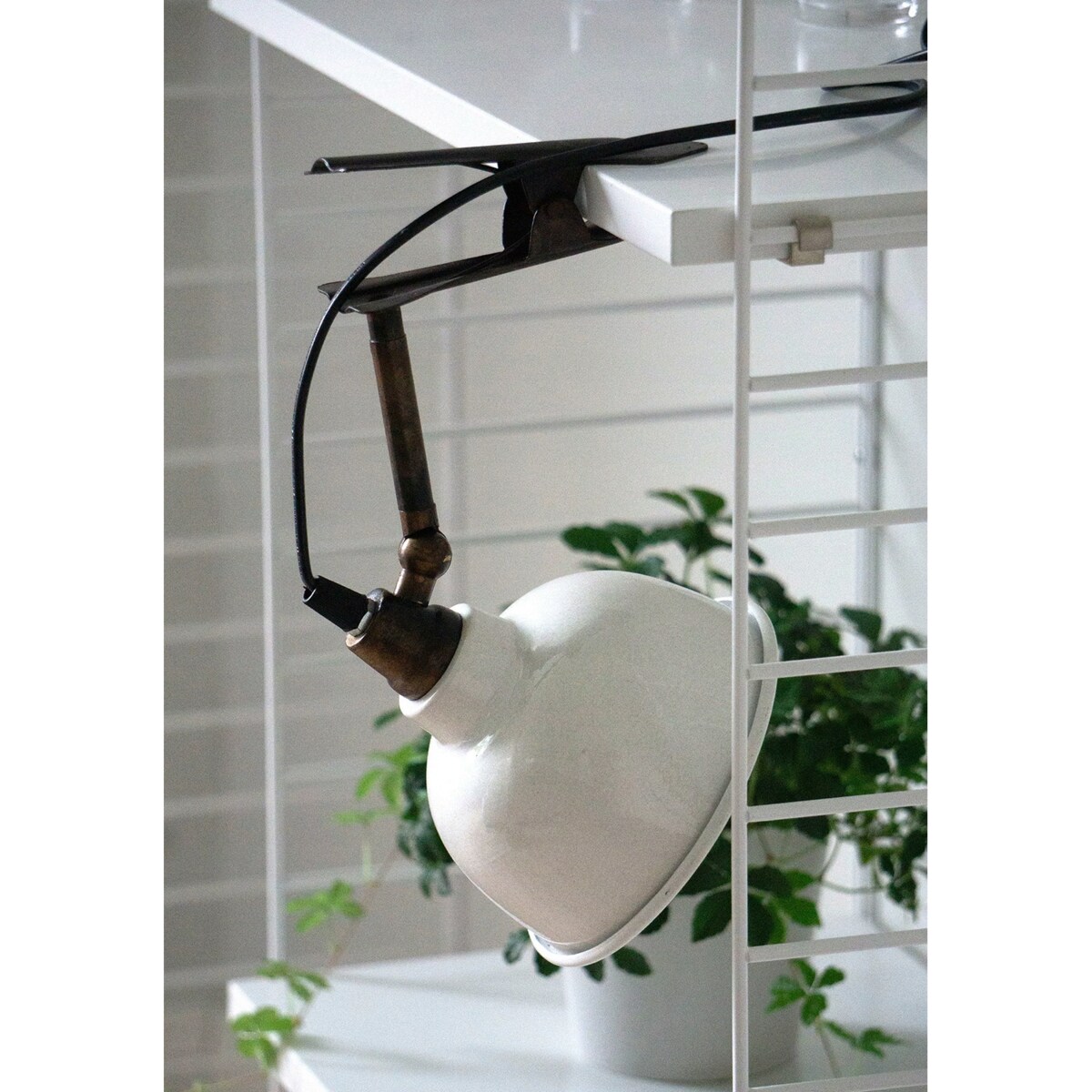 LAMPA PRZYPINANA Z KLIPSEM BIAŁA na biurko nocna metalowa loft klips 25cm