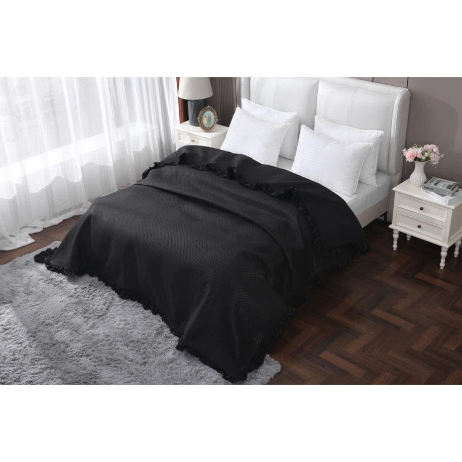 Narzuta z falbanką 220/240 cm