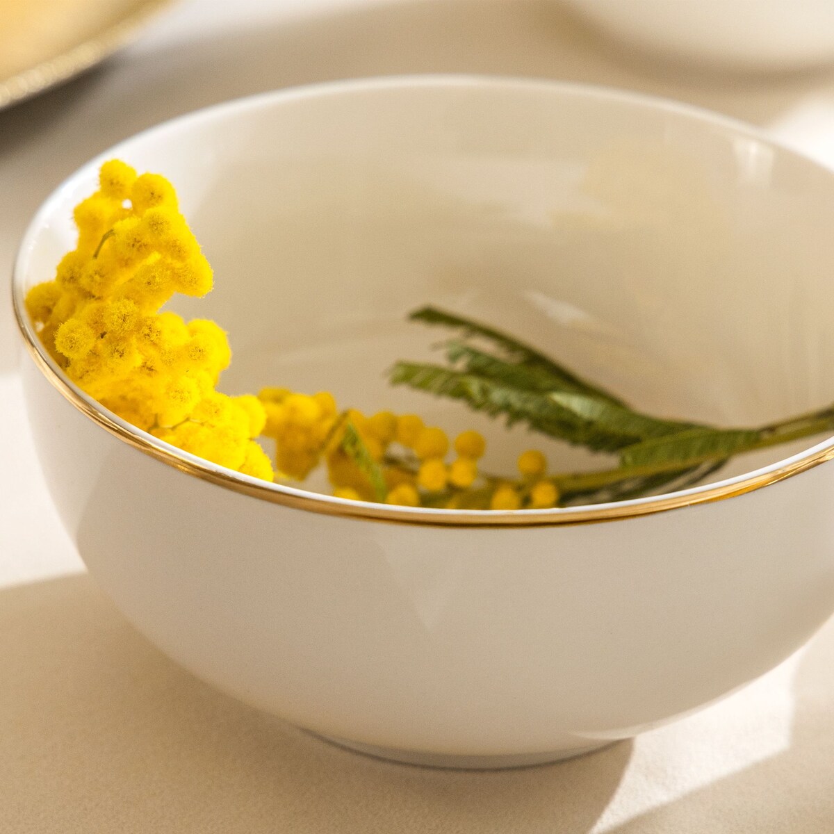 KONSIMO AD BELLA, Miska 6 szt., kolor ecru/złoty