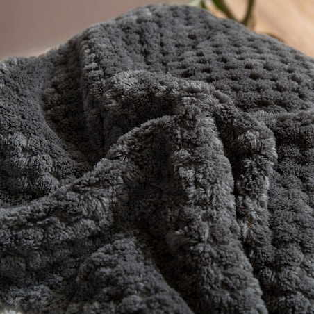 Grafitowy Koc Narzuta z Mikrofibry Baranek 150x200 Sherpa