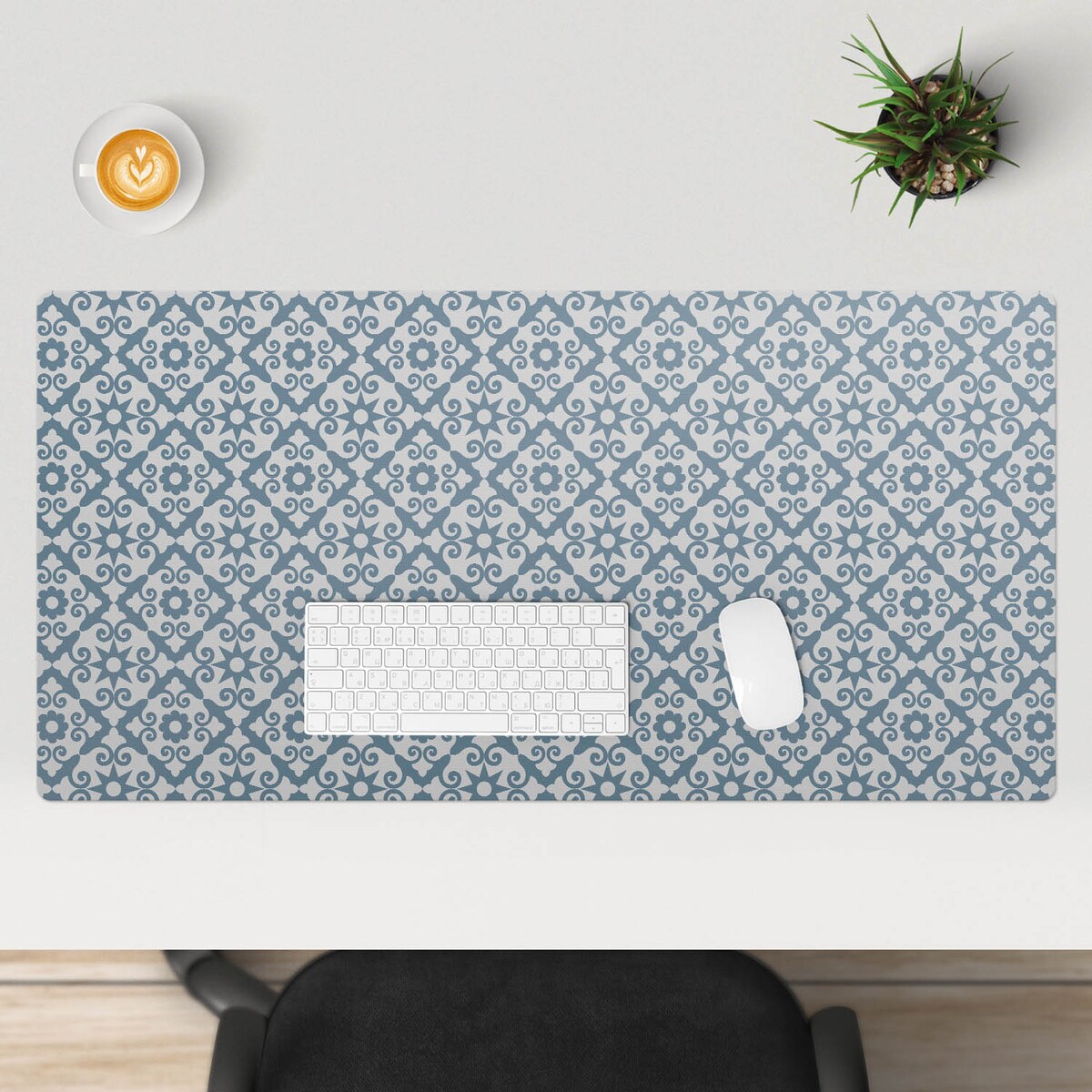 Niebieska mata na biurko Kwiatowy ornament, 100x50 cm