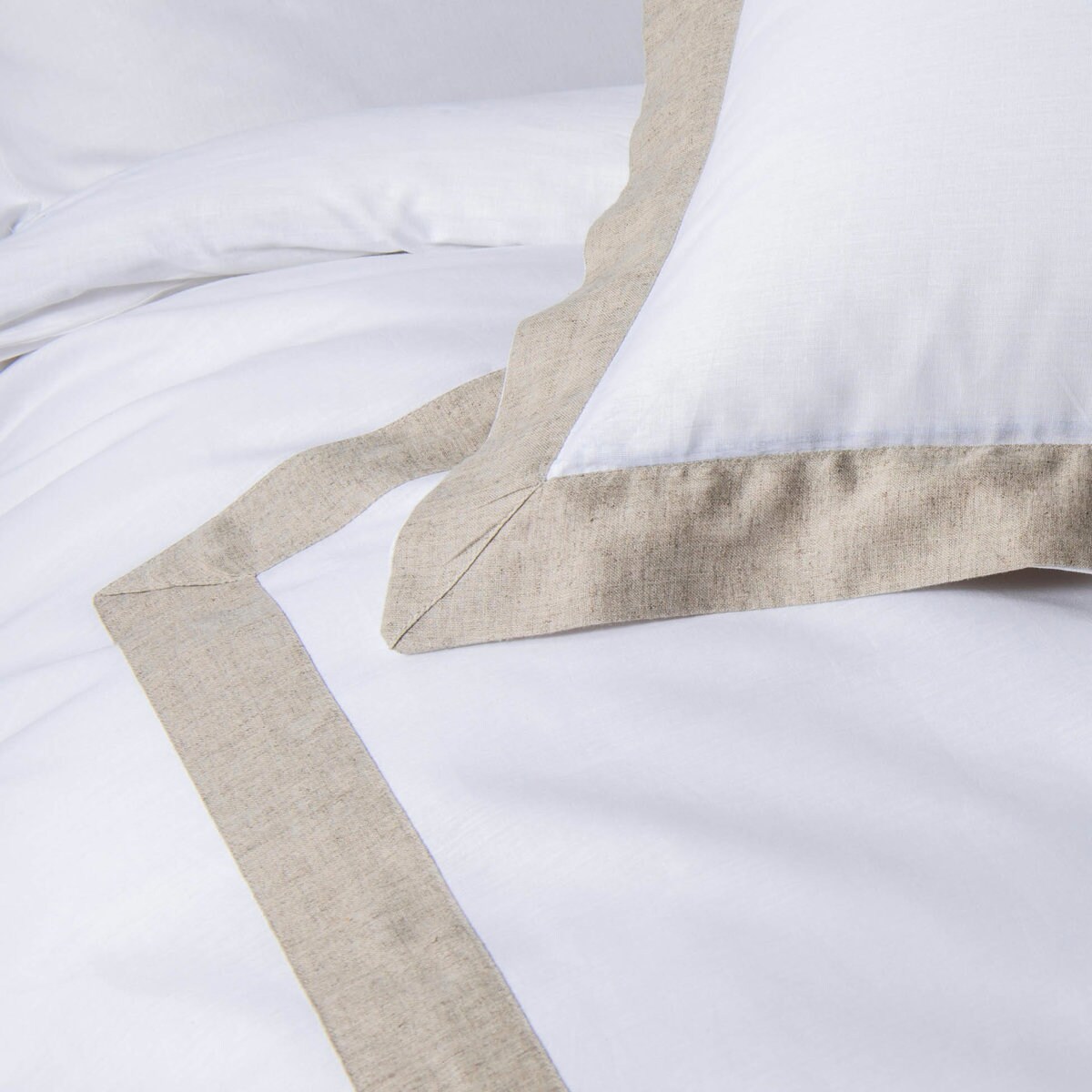 Komplet pościeli z domieszką lnu LAURALINE, 240 x 220 cm