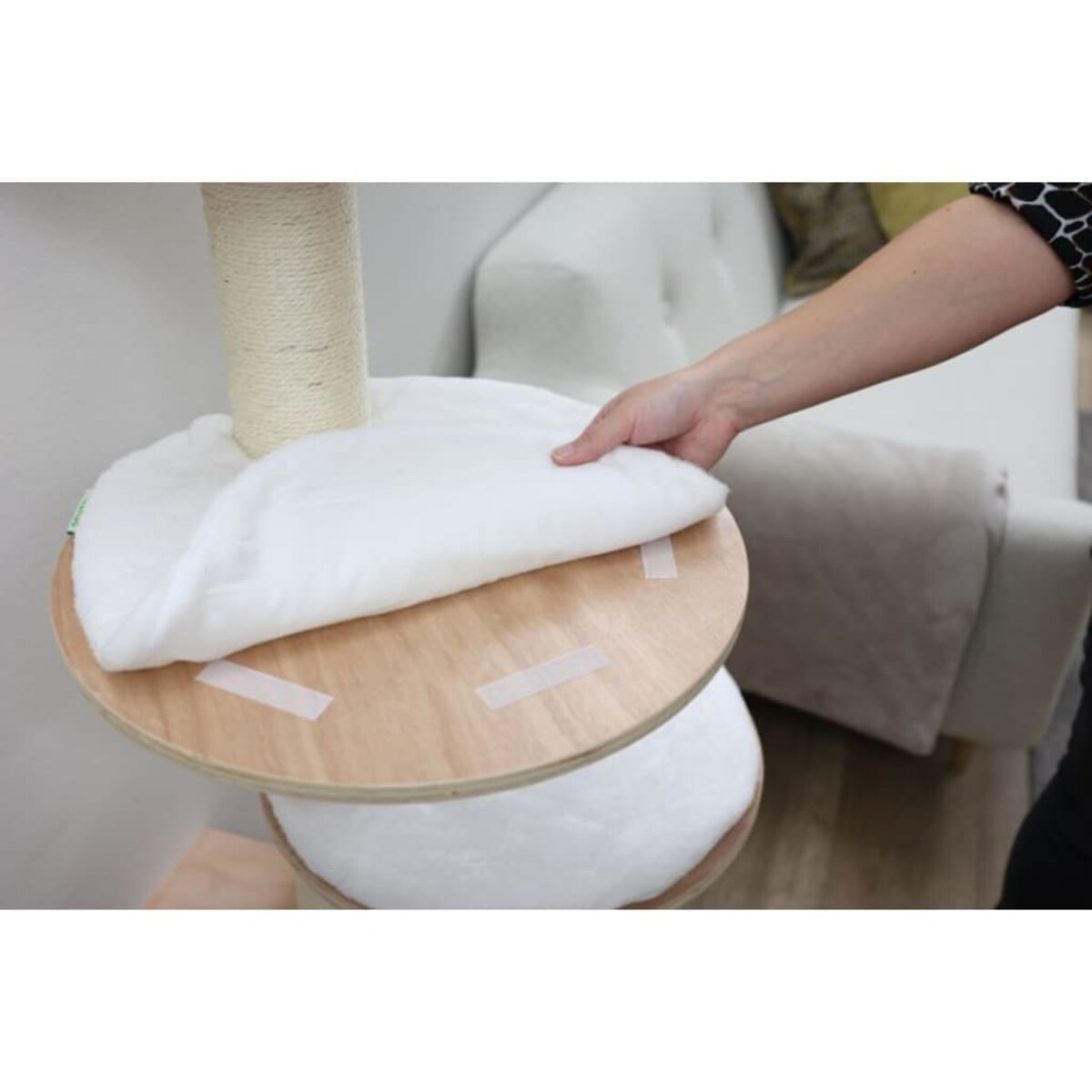 Kerbl Drapak na ścianę dla kota Dolomit, 168 cm, biały, 81500