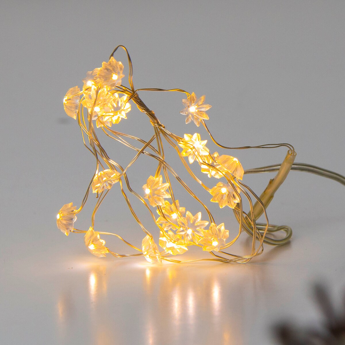 Lampki Druciki 20 Led Na Baterie Boże Narodzenie Ciepły Biały 95 Cm Kwiatki