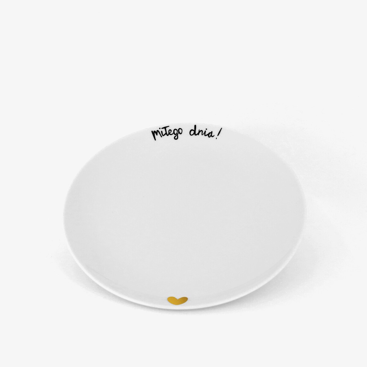 Biały talerz porcelanowy - motyw złotego serca z napisem Miłego dnia dla bliskiej osoby na każdą okazję