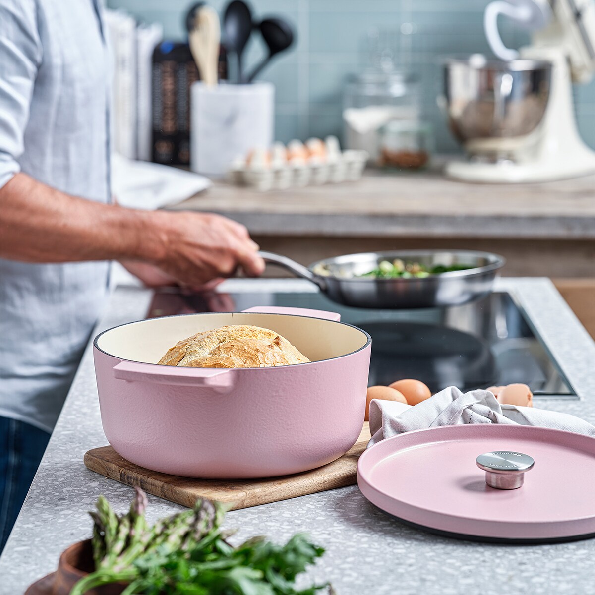 KitchenAid Garnek żeliwny 5,2 l - Dried Rose