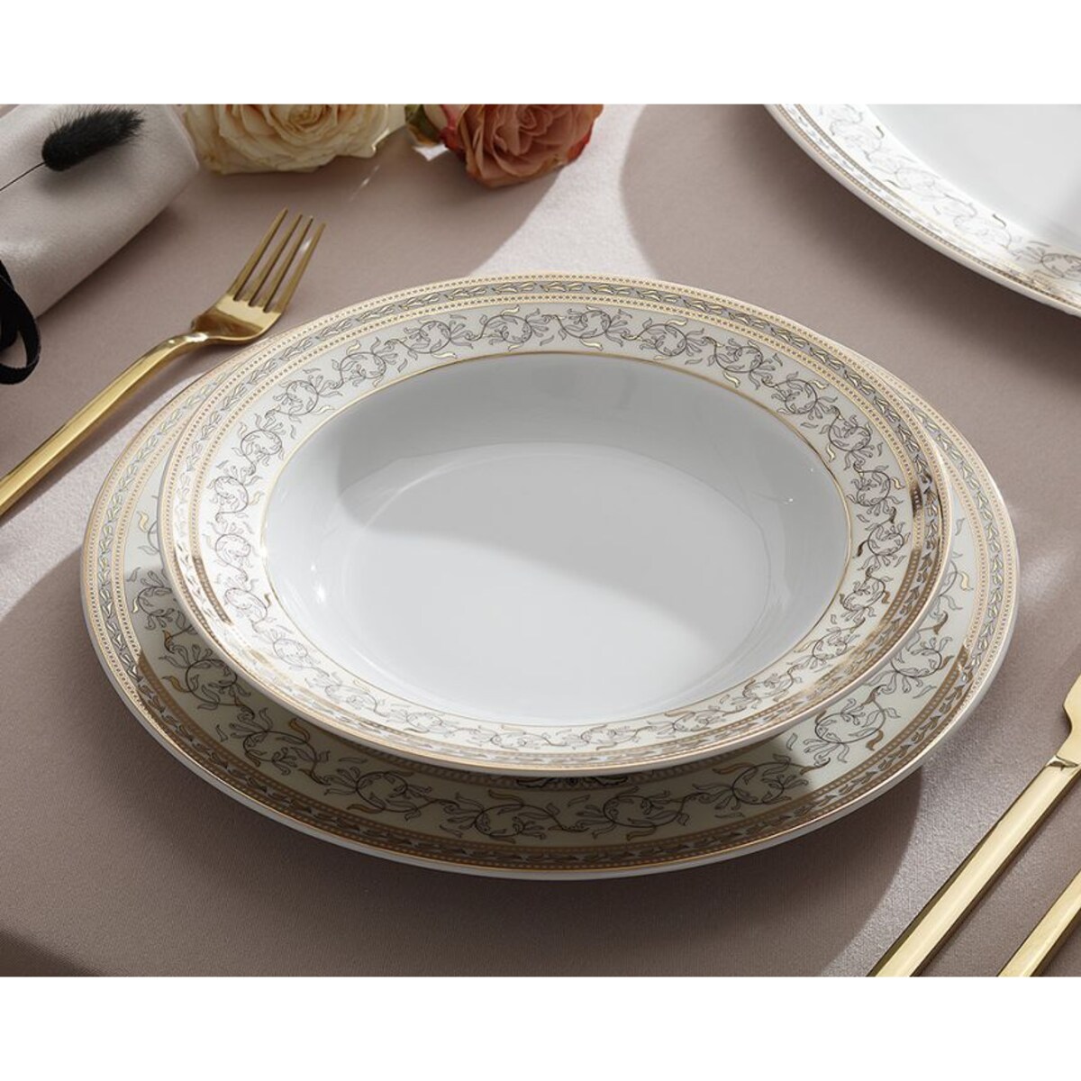 Zestaw talerzy dla 6 osób 18 el. Margaret Arabella G670